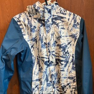 North face girls waterproof jacket